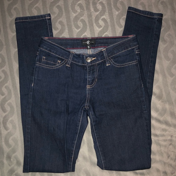 Lot of 7 pairs of both high waisted and mid rise jeans - Picture 7 of 7